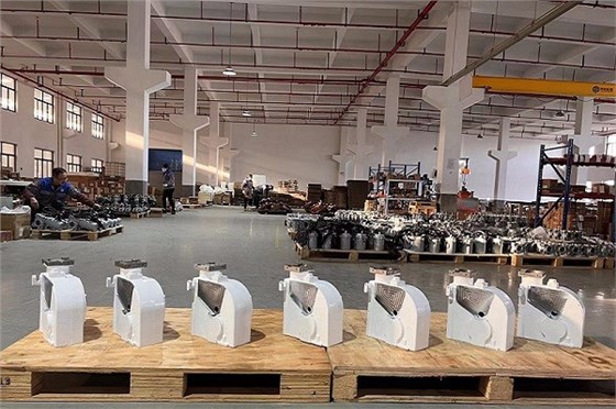 熱烈慶祝艾思捷耐高溫160&deg;減速機批量下線 (2).jpg