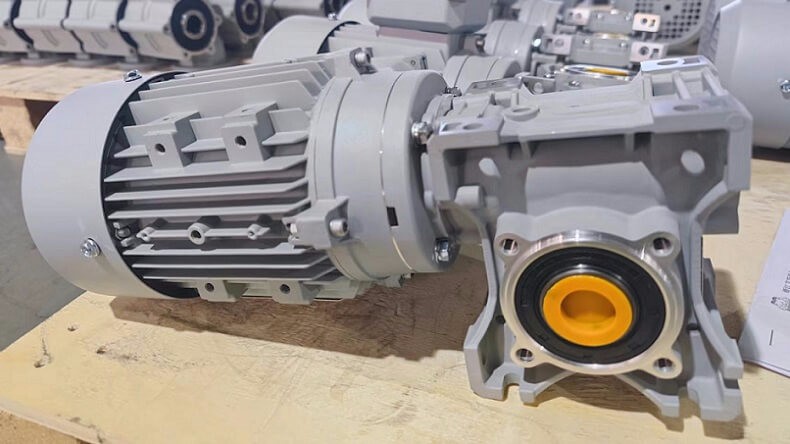 艾思捷蝸輪蝸桿減速機在哪些環(huán)境中比較適用？